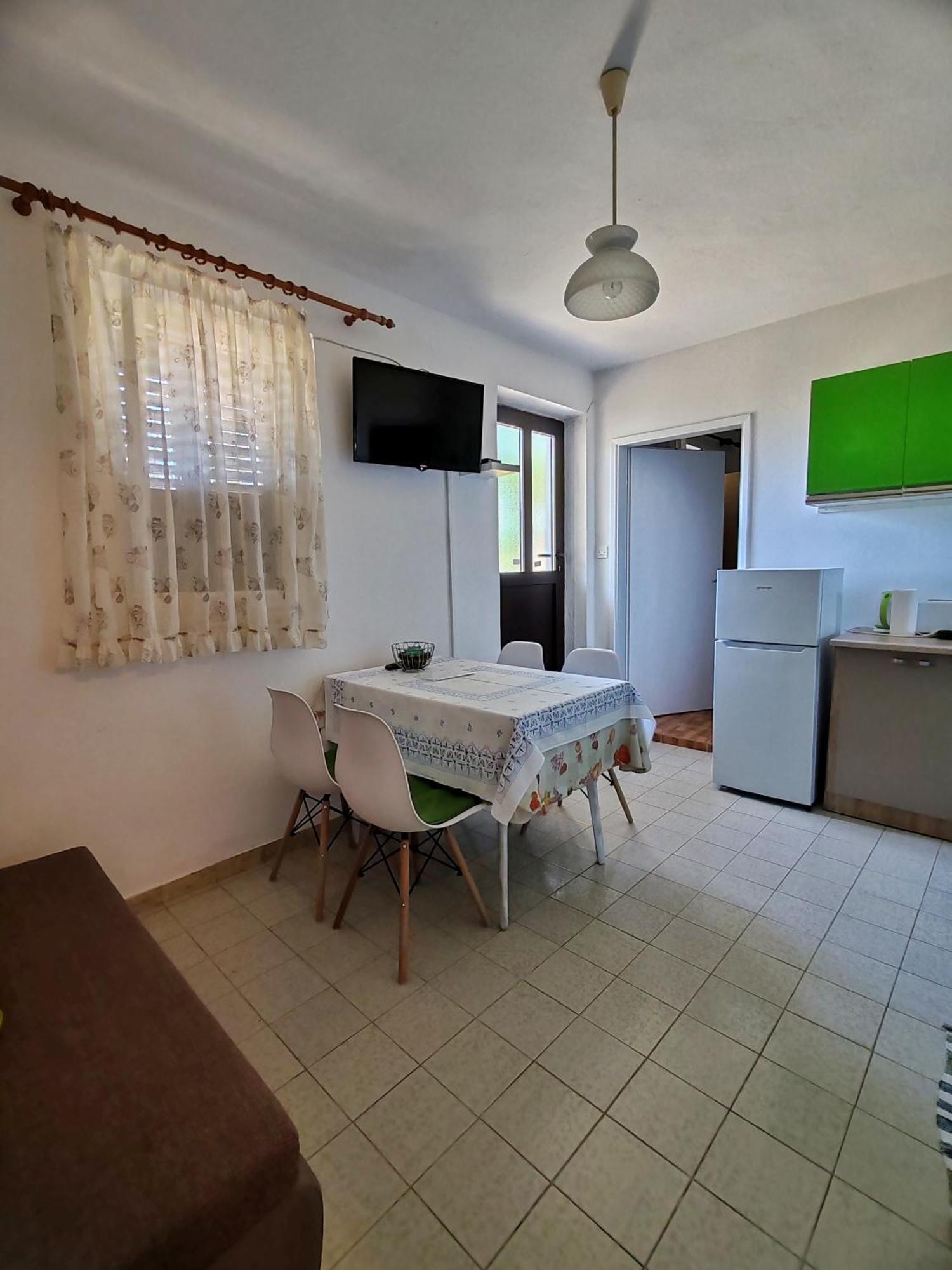 Apartments Simuni Apartment *