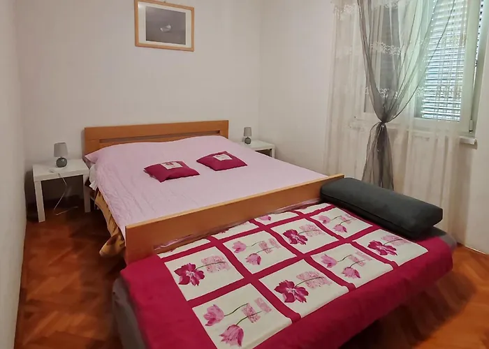 Apartments Simuni
